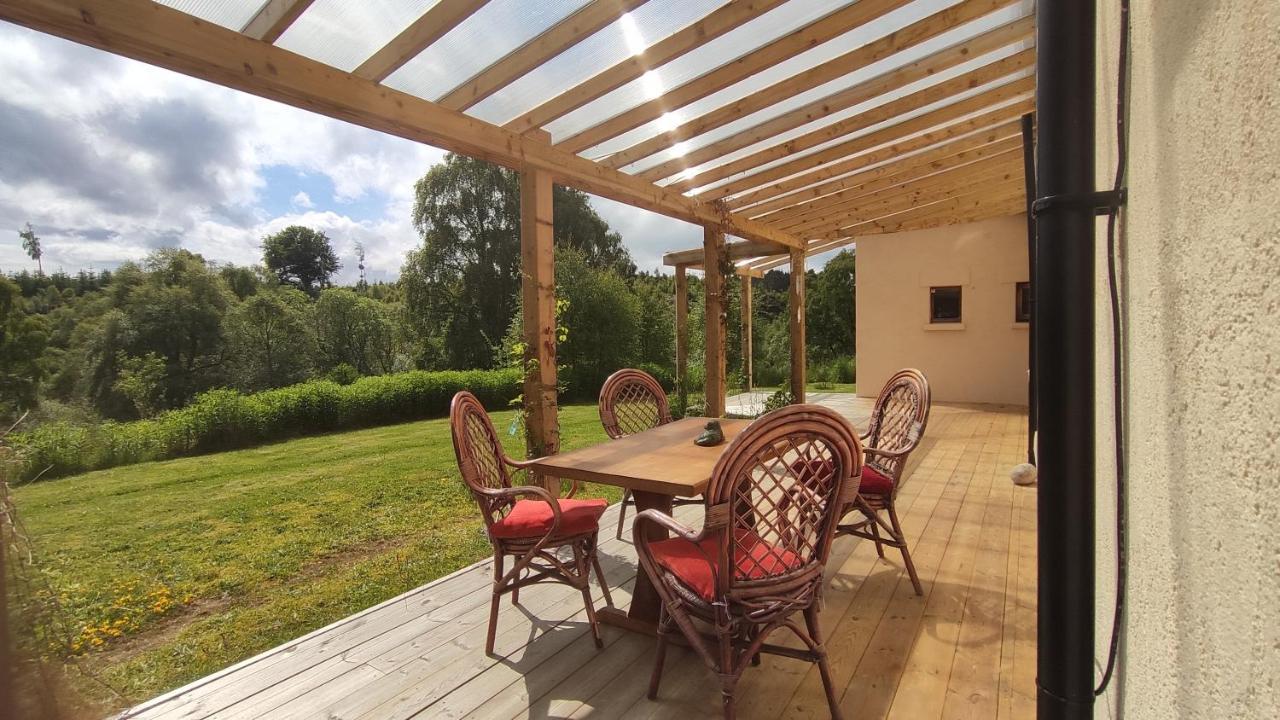 ホテル Sunrise House Inverfarigaig エクステリア 写真
